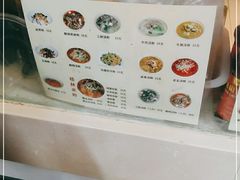 -红鼻子桂林米粉(金唐新光界店)