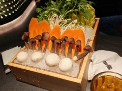 -蟹犇•帝王蟹雪蟹(陆家嘴店)