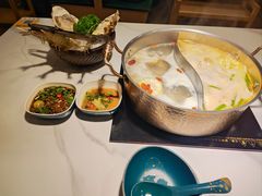 -椰子湾·海南火锅·糟粕醋·椰子鸡(正大广场店)