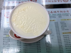 -义顺牛奶公司