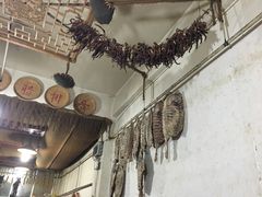 -阿婆情腊排骨火锅(金虹路店)