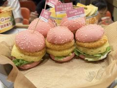 -冶建镜子·老南昌大排档·江西虾王(总店)