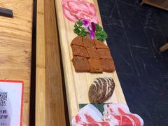 -么肆烤肉(汉街形象店)