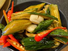 金牌毛肚-沸炉重庆老火锅(军事博物馆店)