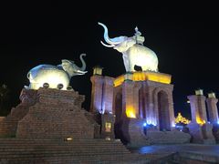 -东南亚风情赶摆街夜市