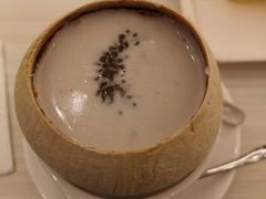椰子西米炖蛋白-满记甜品(日月光二店)