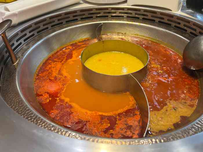 喜鼎川渝火锅 (夫子庙茂业天地店)-"强烈安利这家疯狂套头,位置在茂业