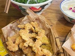 -云阿蛮云南生烫牛肉米线(奉贤路店)