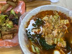 -二钢串叔麻辣烫(华龙大厦店)
