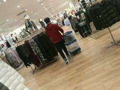 -优衣库(青岛万象城店)