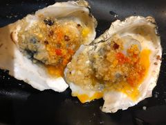 蒜蓉烤生蚝-蚝美人·生蚝海鲜烧烤(茶花园店)