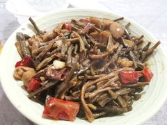 干豆角肥肠-小杨酒家(华苑小区店)
