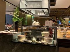 自助取餐区-金海湾自助餐厅(金陵饭店)