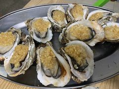 -蚝哥花姐湛江烤生蚝(美丽湾市场店)