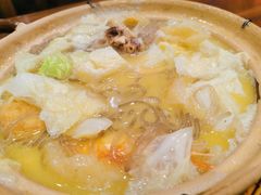 三鲜砂锅-虎哥私房菜(馒头山店)
