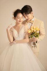 -蒙太奇婚纱摄影(万达店)