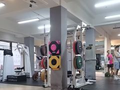 -GYMPLUS私教健身会馆(大悦城店)