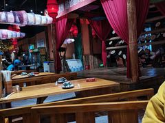 -老滇山寨•云南特色菜•地方菜•民族风情歌舞表演(金碧店)