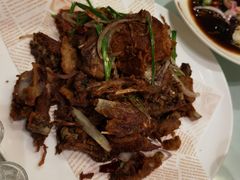 葱烤鸦片鱼头-上海会馆(香港名都店)