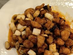 -鑫巴蜀小镇 · 水煮鱼专研店(玉桥店)
