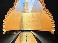 -龙华寺