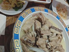 手扒肉-蒙亨·手把肉·蒙古包文化主题餐厅(天恒广场店)