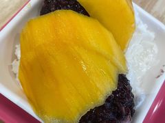 芒果白雪黑糯米-满记甜品(巴黎春天宝山店)