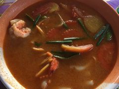 -Thiw Soen Seafood Restaurant