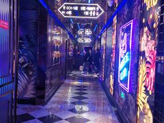 -好乐迪(张扬路八佰伴店)
