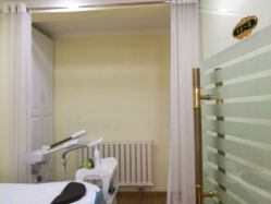 -苗方清颜痘肌研究所