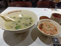 -王全兴鸡血汤鸡汤饭(交通路店)