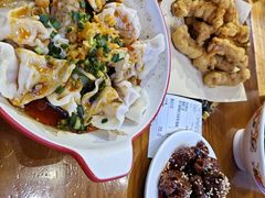 -爆炸头阿姨小四川正宗川味小吃(无任何分店)