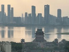 景观位-东方豪景花园酒店·怡景旋转餐厅