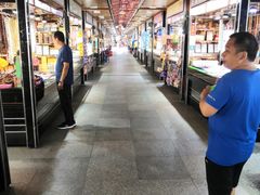 -解放路步行街                