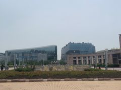 -泉城广场