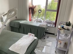 -E.beauty驻颜·痘敏肌调理中心