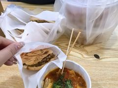 -王菊美食街·王菊面馆(总店)