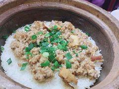 咸鱼肉饼饭-红星光发煲仔饭(大石街店)