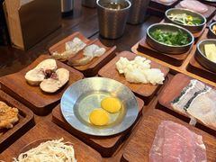 -银米·云南传统过桥米线(双廊黑金冠店)