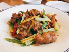 小炒黄牛肉-四季暖堂·融合江浙菜(N1955创业园店)