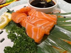 三文鱼刺身-梦山水日本烧肉(五四广场店)