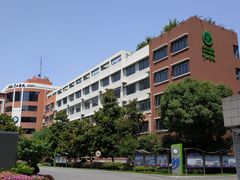 -上海市黄浦区教育学院附属中山学校