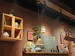 -巴卤社老火锅(财富店)