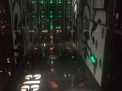 -百威KTV(恒福路店)