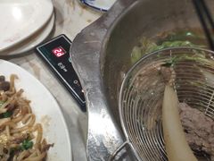 -粤潮牛肉火锅店(江南大道店)