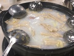 -顺德粥城·叹茶食粥(良化店)