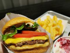 招牌牛肉堡-Shake Shack(西单大悦城店)