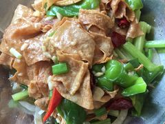 豆腐皮-新天厨酒家(二分店)