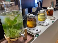 -涨巢·潮玩水疗局