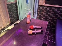 -卡佐主题KTV(领世郡店)